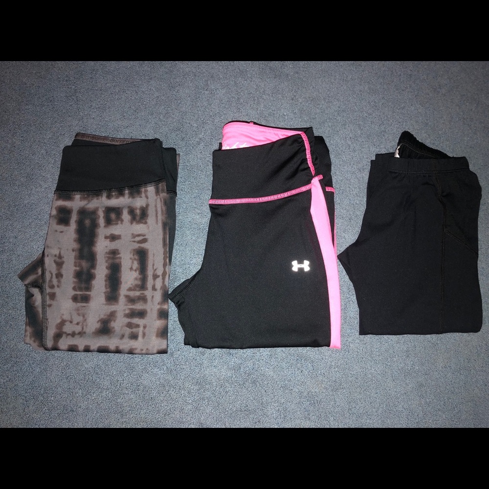 Under Armour cropped leggings
